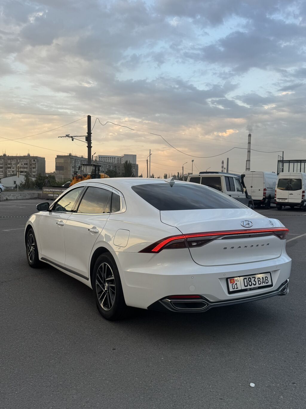 Hyundai Grandeur: 2022 г., 3 л, Автомат, Газ, Седан: фото 2
