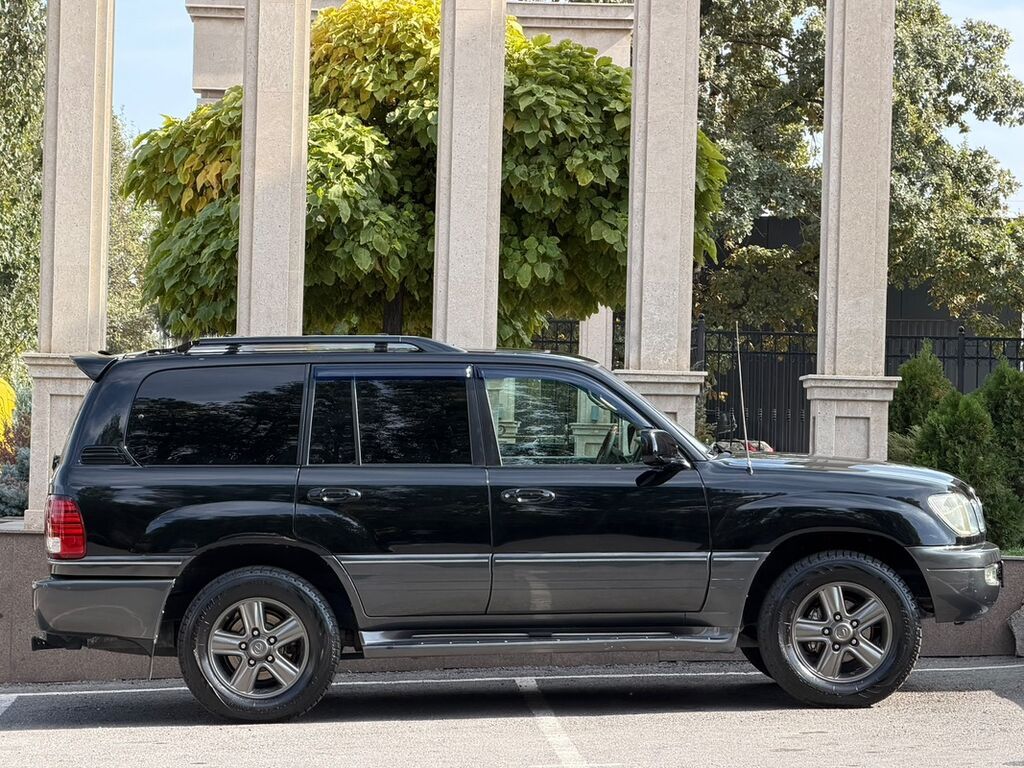 Lexus LX: 2006 г., 4.7 л, Автомат, Газ, Внедорожник: фото 2