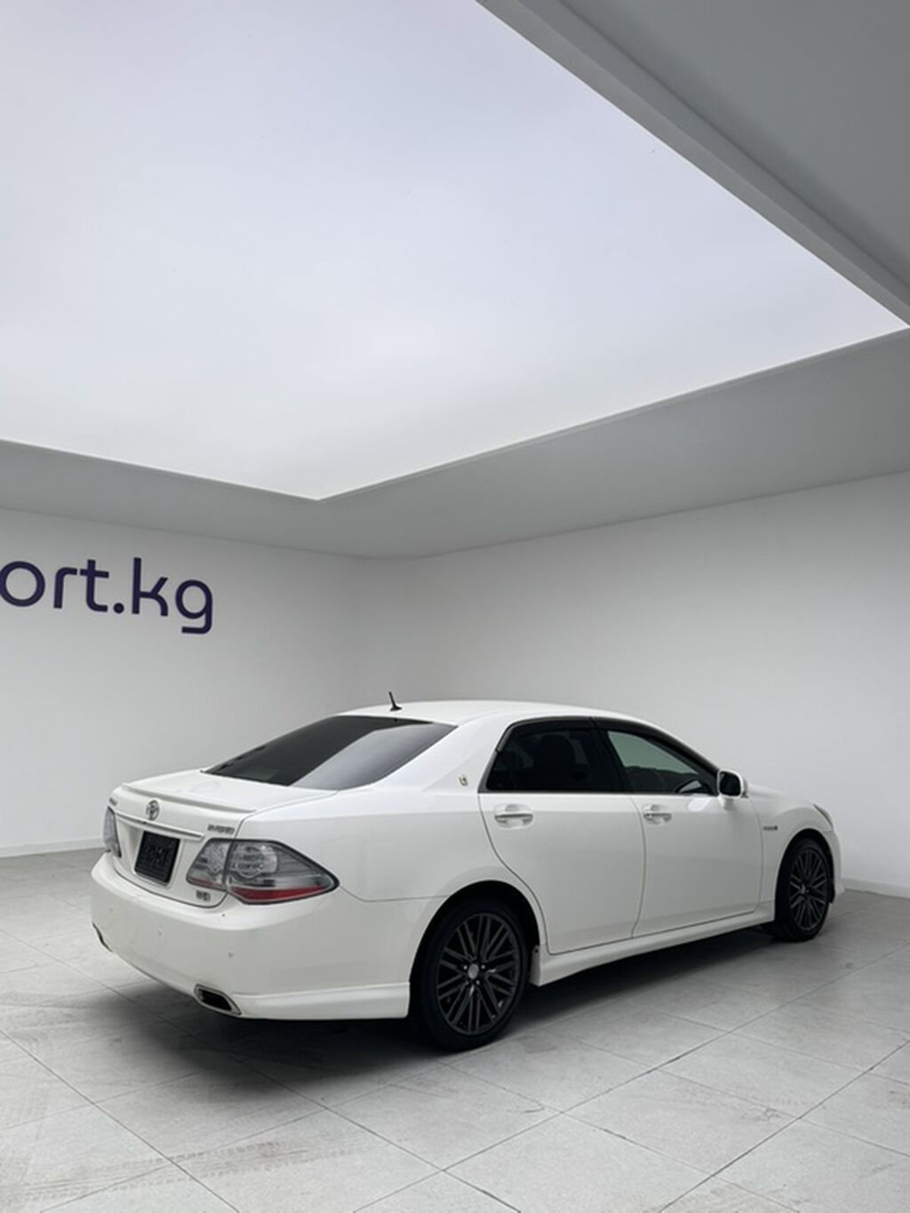 Toyota Crown: 2008 г., 3.5 л, Автомат, Гибрид, Седан: фото 4