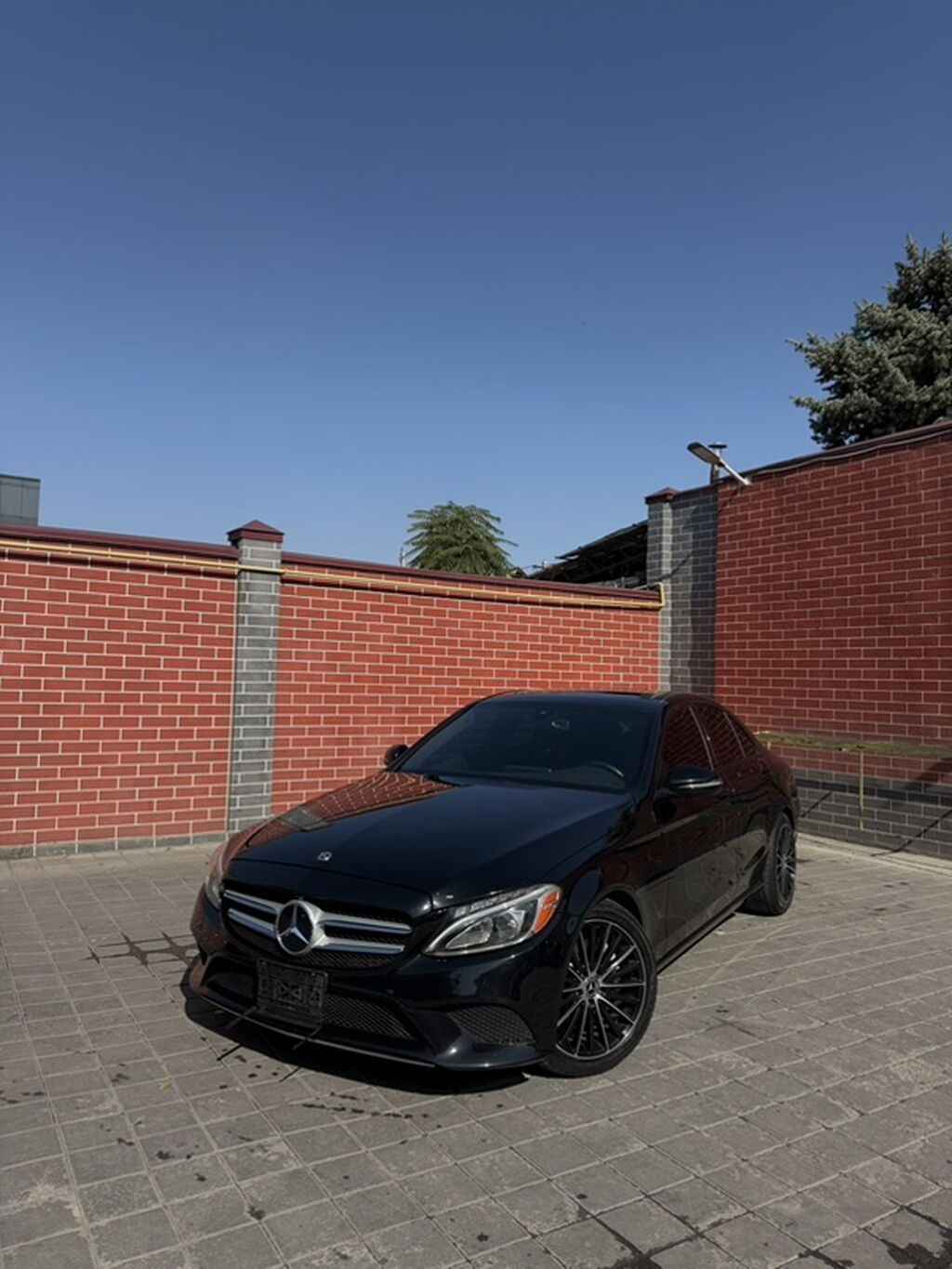 Mercedes-Benz C-Class: 2019 г., 2 л, Автомат, Бензин, Седан: фото 1
