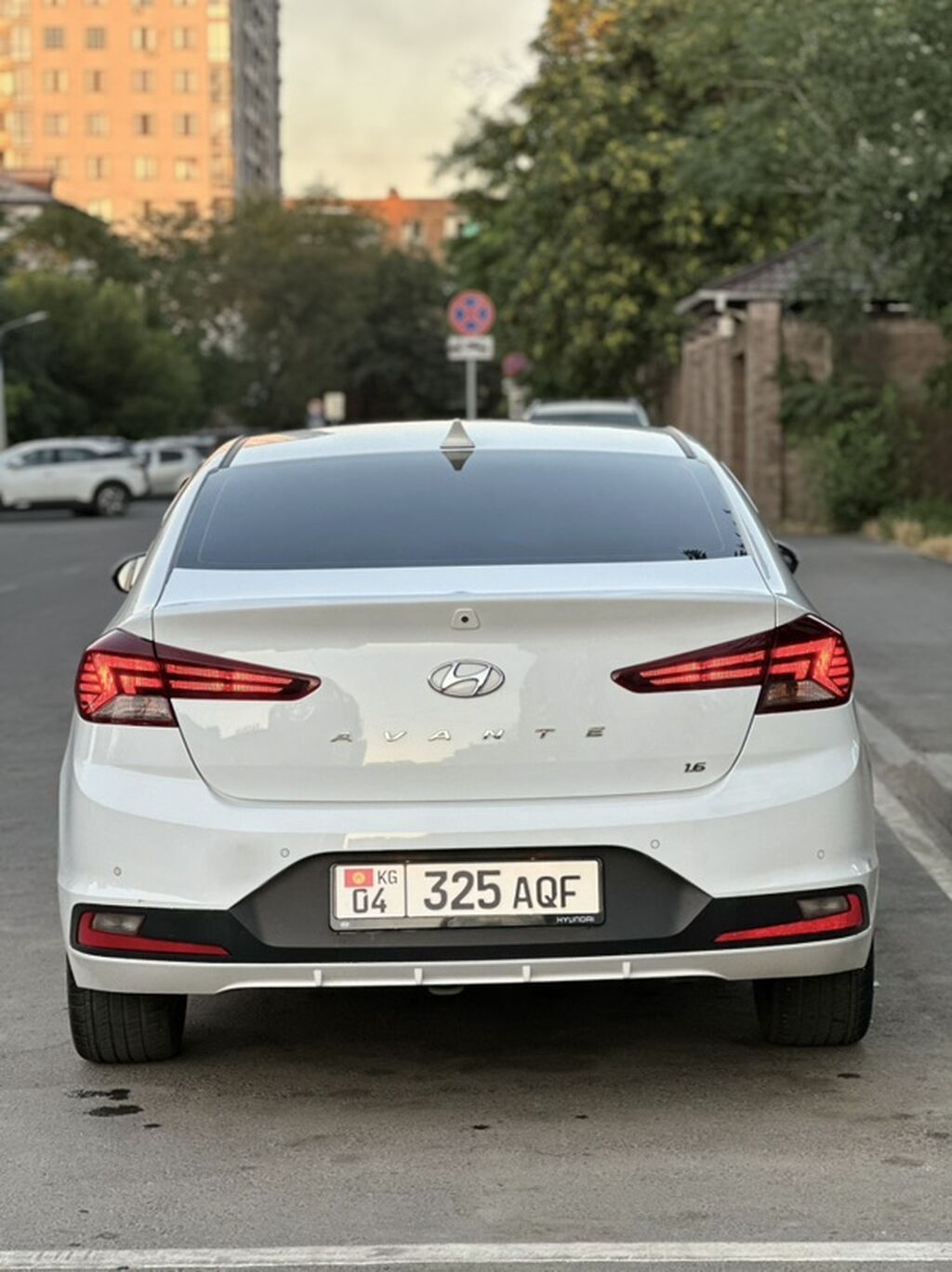 Hyundai Avante: 2019 г., 1.6 л, Автомат, Бензин, Седан: фото 4