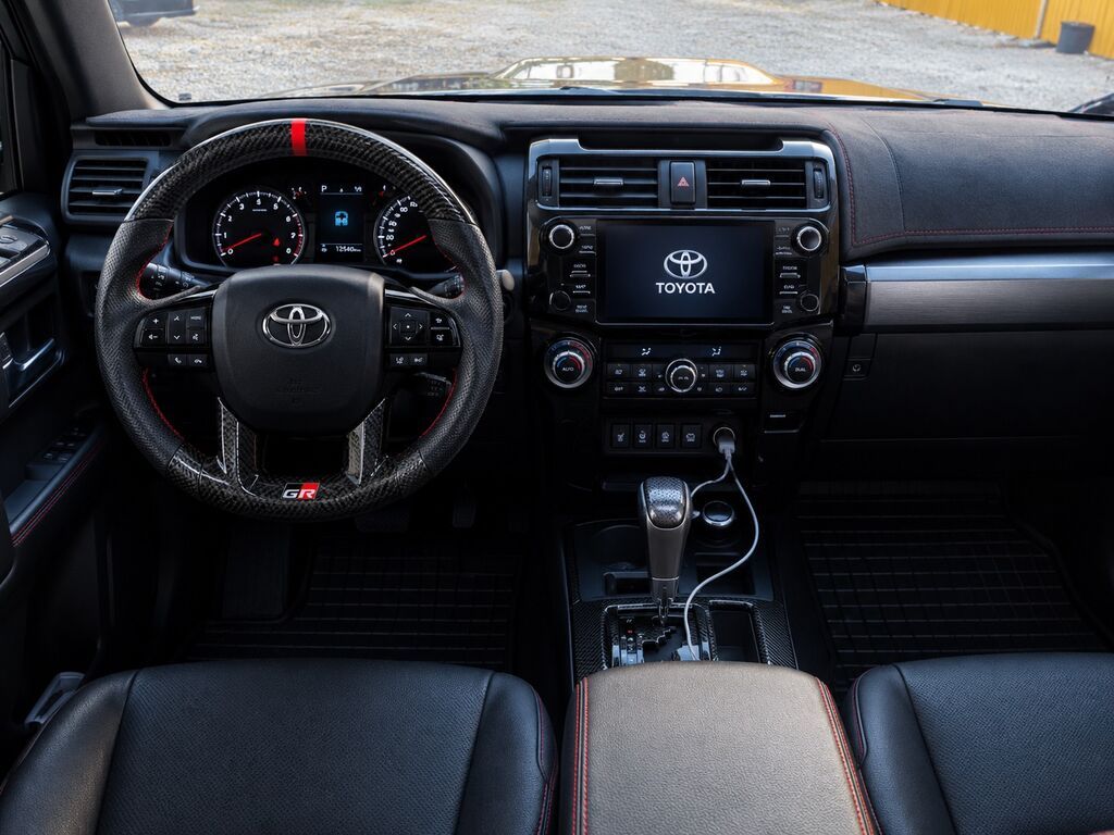 Toyota 4Runner: 2019 г., 4 л, Автомат, Бензин, Внедорожник: фото 6