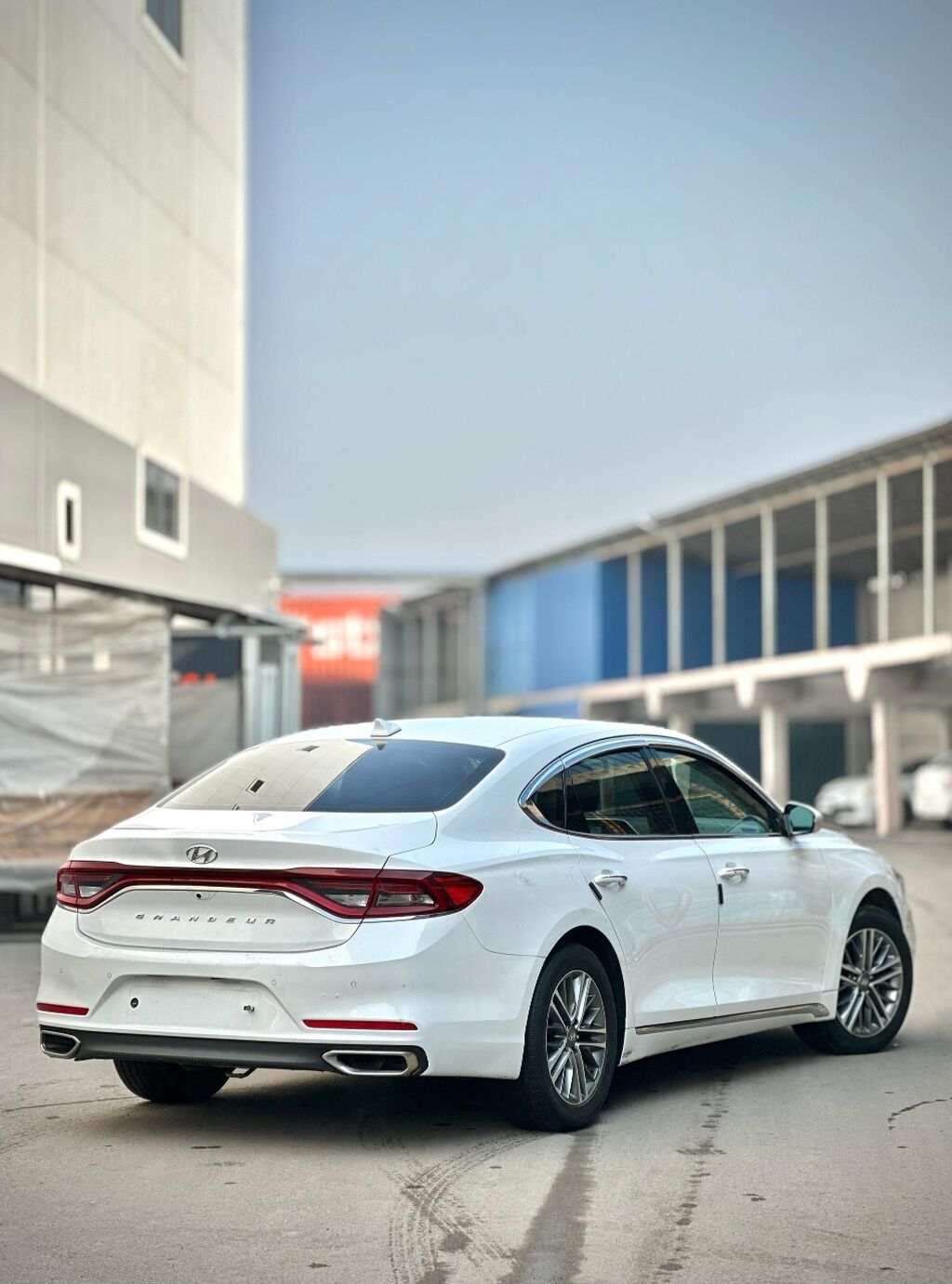 Hyundai Grandeur: 2018 г., 3 л, Автомат, Газ, Седан: фото 3