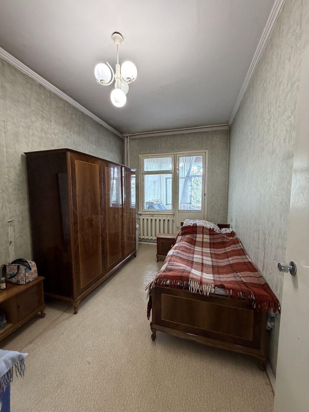4 комнаты, 79 м², Индивидуалка, 3 этаж, Старый ремонт: фото 7