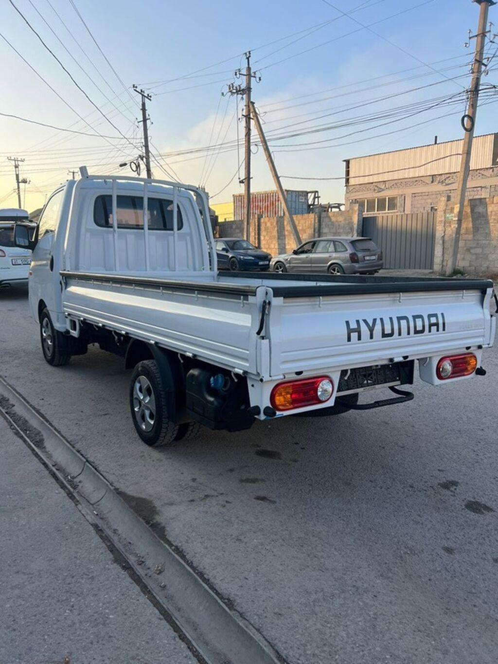 Легкий грузовик, Hyundai, Стандарт, 2 т, Б/у: фото 4