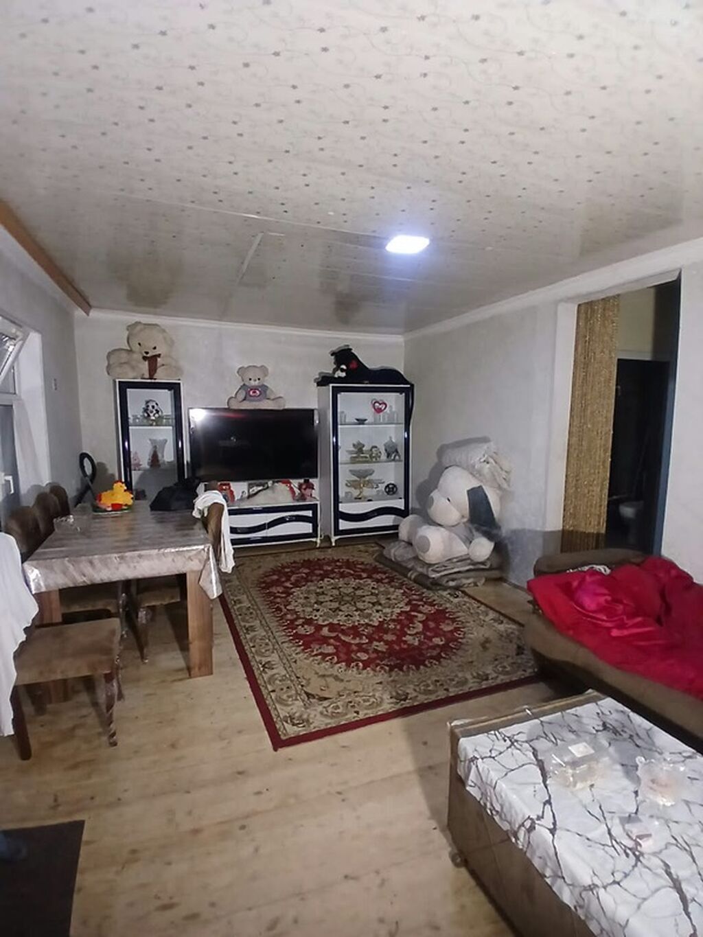 Yerləşmə yeri bilgəl qazı işıqı suyu hər şeyi mövcutdur 31500azn
