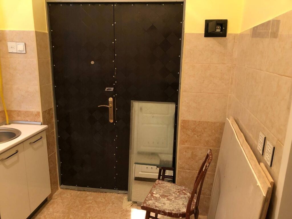 Bakı, 3 otaqlı, Köhnə tikili, m. Nizami, 51 kv. m