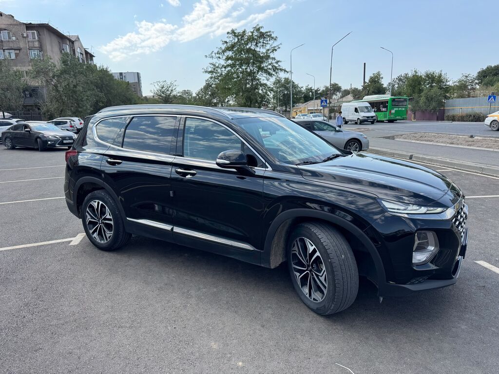Hyundai Santa Fe: 2020 г., 2 л, Автомат, Дизель, Кроссовер: фото 5