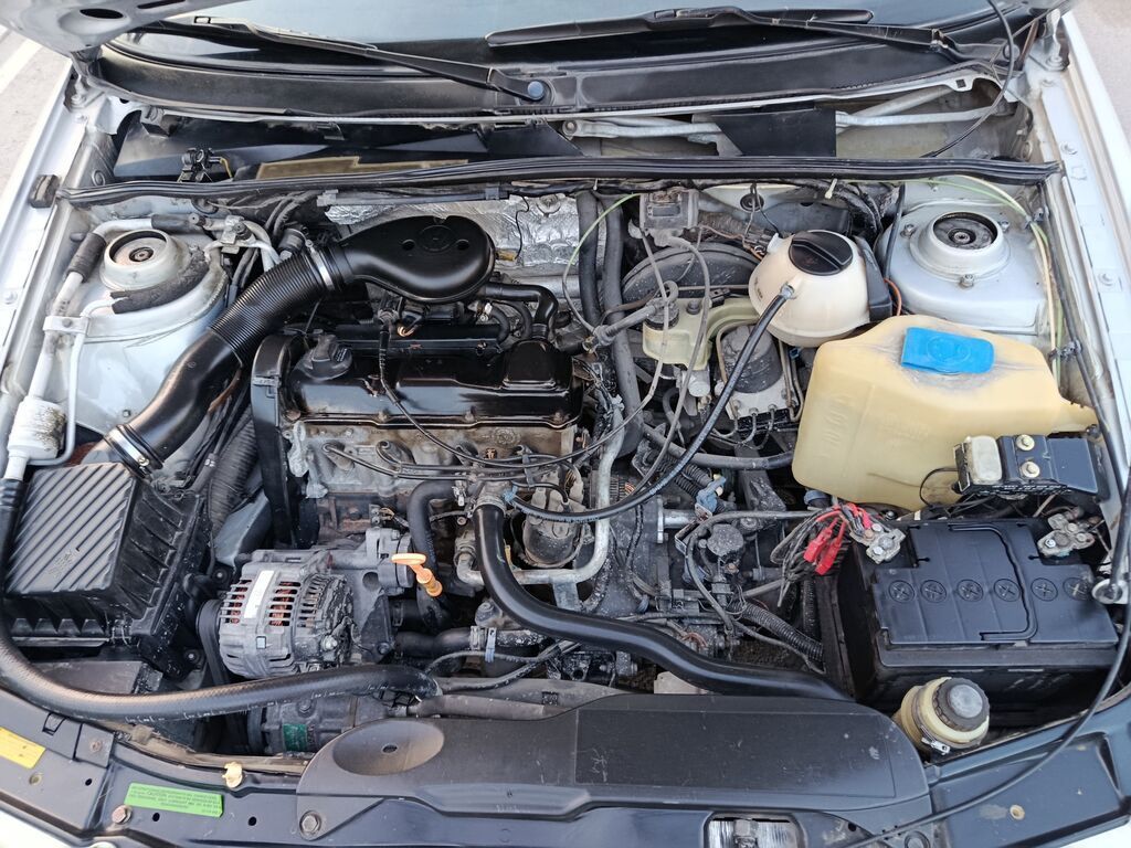Volkswagen Passat Variant: 1996 г., 1.8 л, Механика, Бензин, Универсал: фото 3