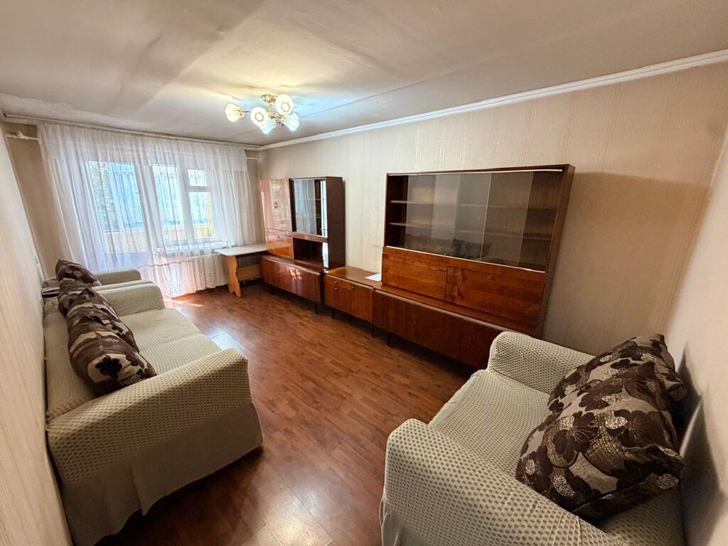 2 комнаты, 47 м², Кудайберген авторынок Индивидуалка, 3 этаж, Евроремонт: фото 2