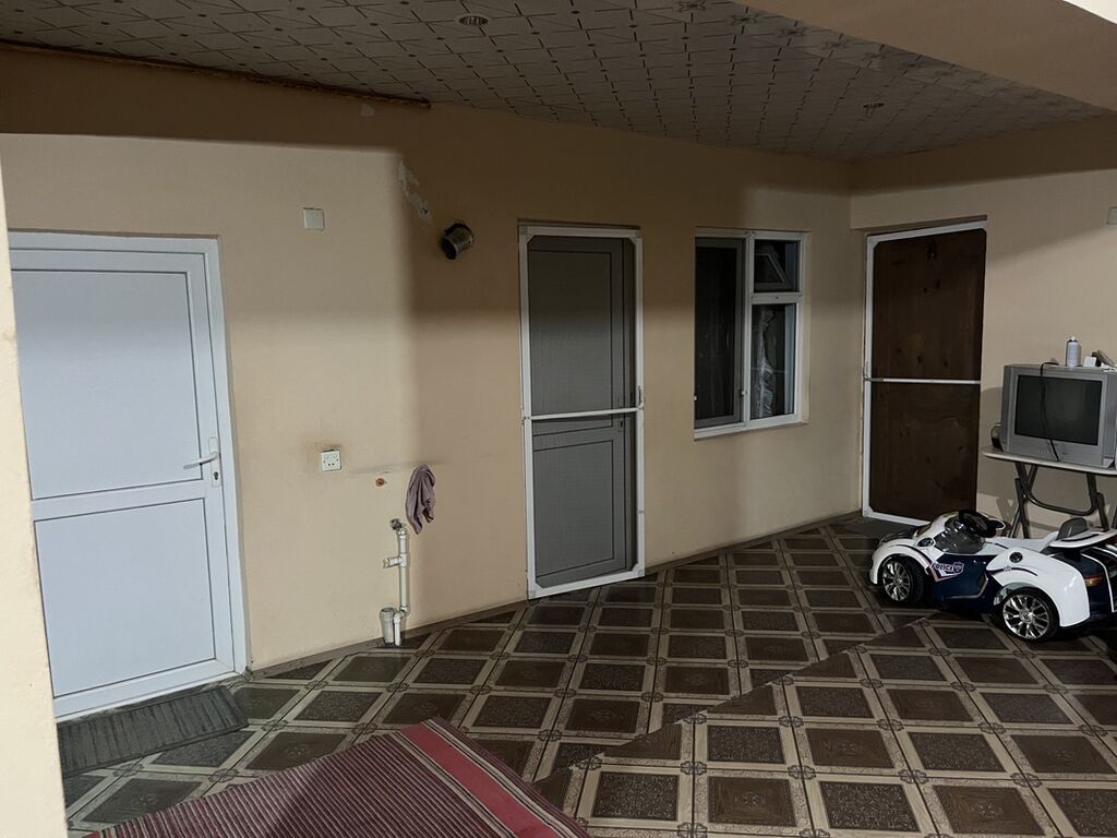 50 kv. m, 2 otaqlı, Qaz, Su, İnternet
