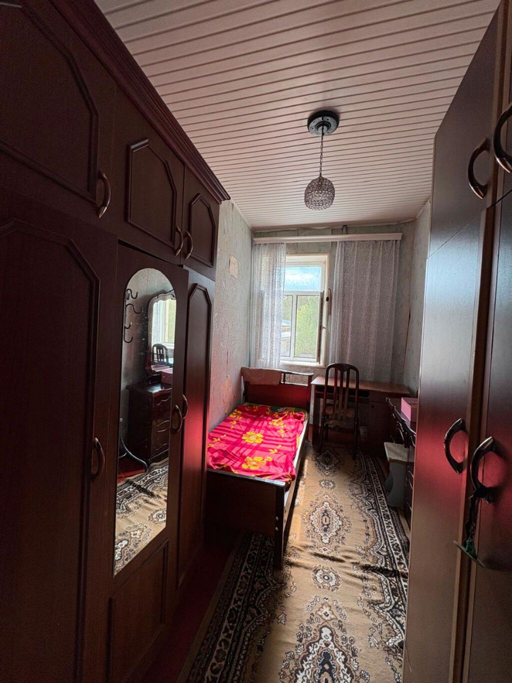 Nəsimi rayonu, 28 may metrosu yaxınlığında “Dəmir yol İdarəsi”nə yaxın