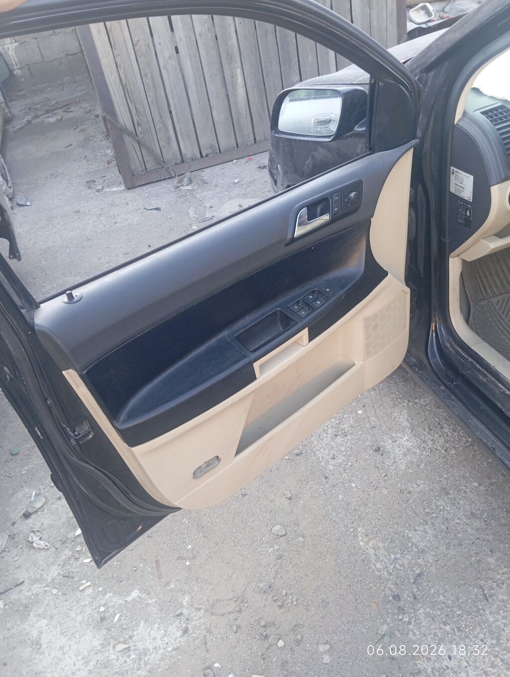 Volkswagen Polo: 2004 г., Хэтчбэк: фото 5