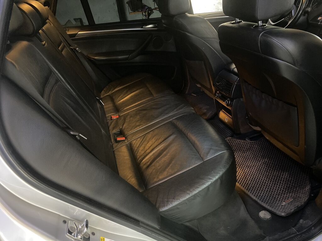 BMW X5: 2007 г., 4.8 л, Автомат, Бензин, Кроссовер: фото 5