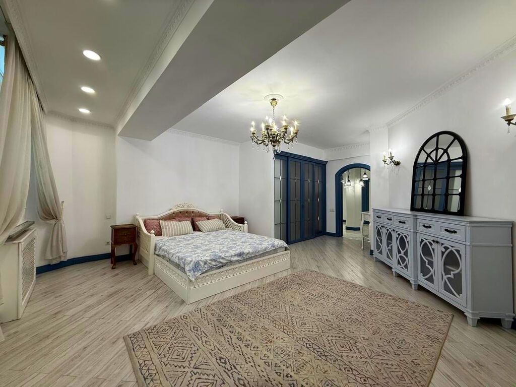 2 комнаты, 126 м², Золотой квадрат Элитка, 7 этаж, Дизайнерский ремонт: фото 5