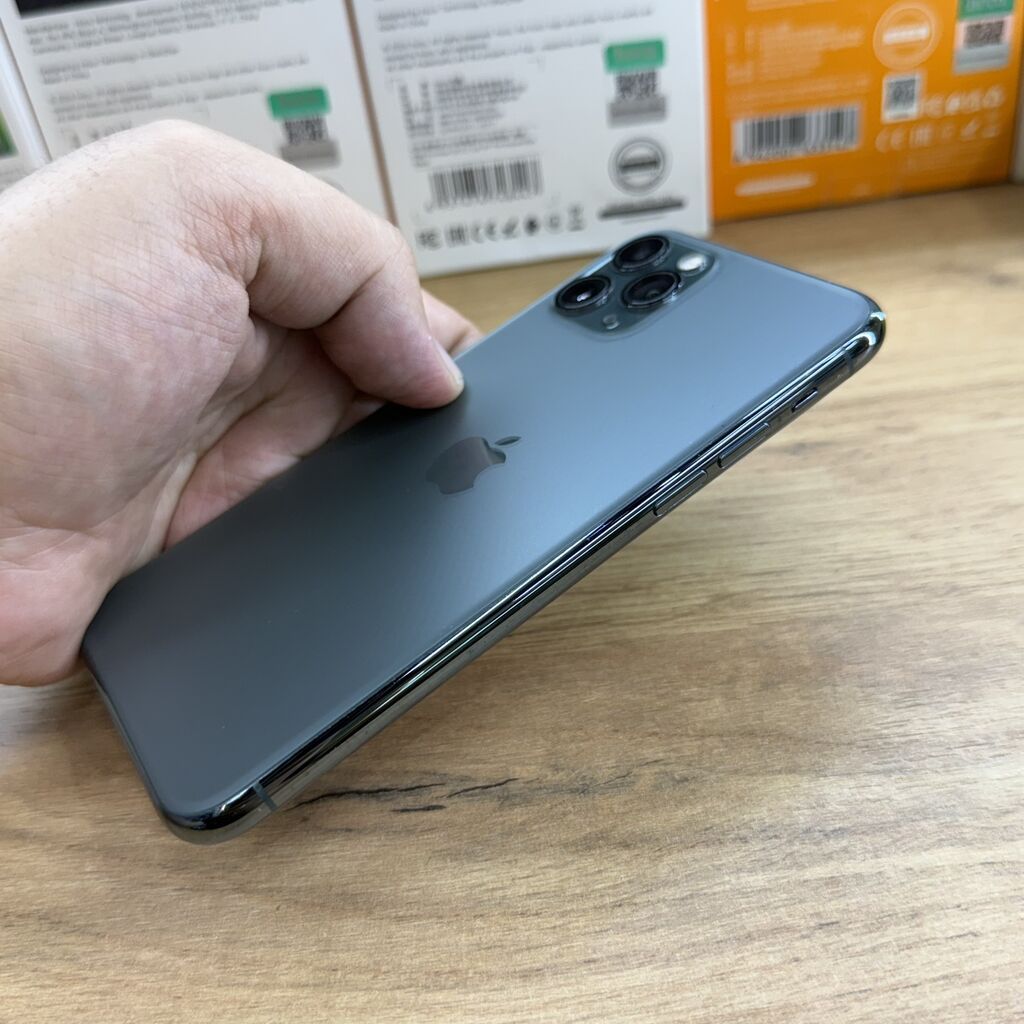IPhone 11 Pro, Б/у, 256 ГБ, Alpine Green, Защитное стекло, 100 %: фото 2