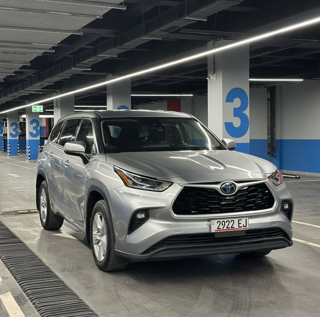 Toyota Highlander: 2021 г., 2.5 л, Автомат, Гибрид, Кроссовер: фото 4