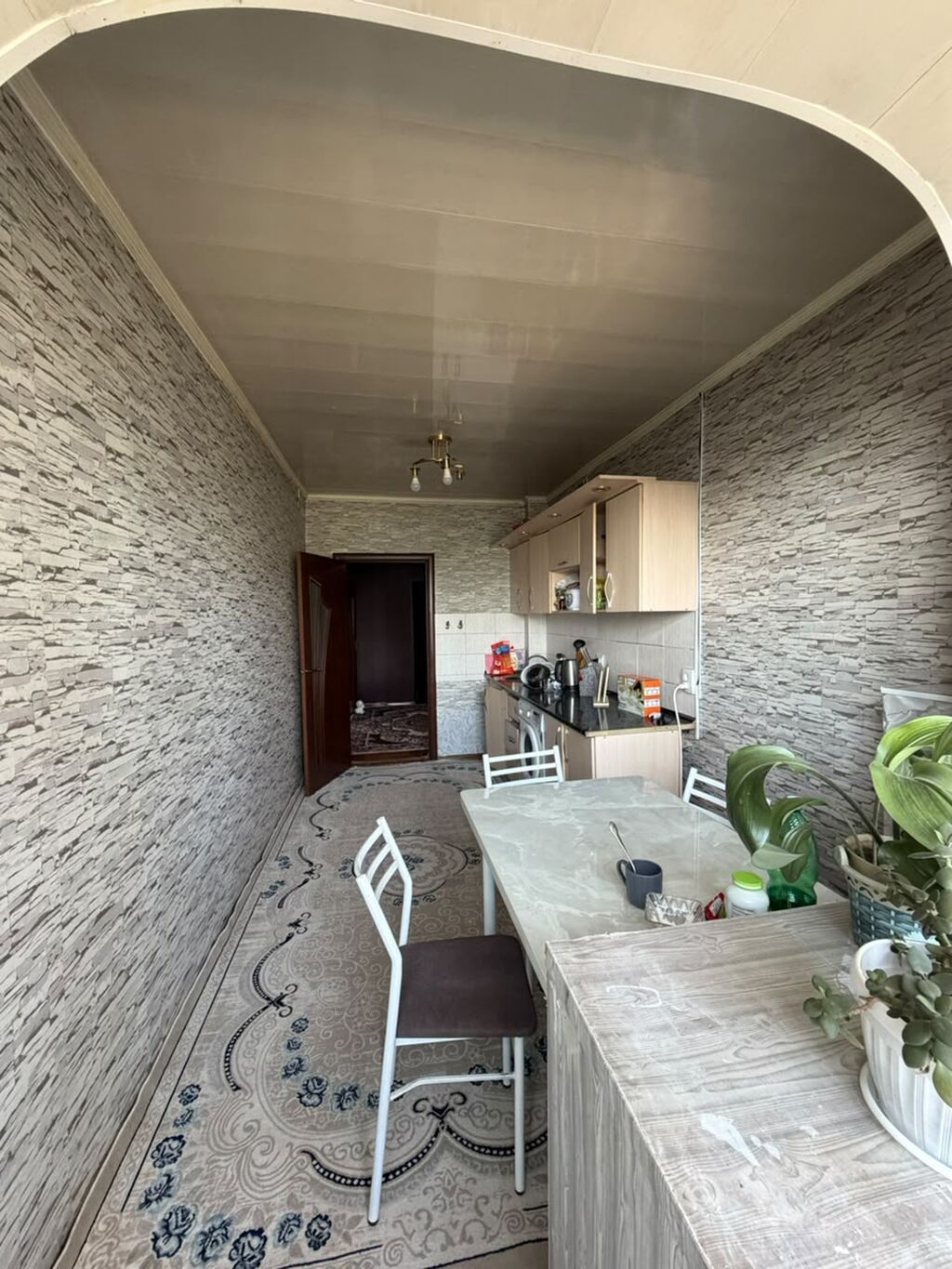 3 комнаты, 65 м², Энесай ж/м Индивидуалка, 4 этаж, Косметический ремонт: фото 2