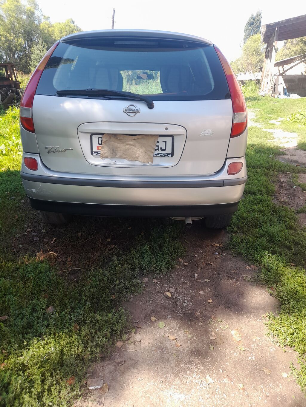 Nissan Almera Tino: 2000 г., 1.8 л, Автомат, Бензин, Минивэн: фото 1