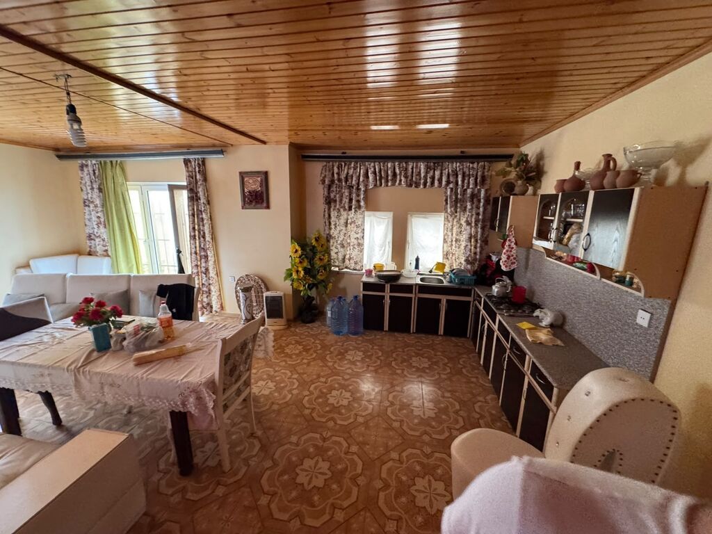 Türkan qəs. 4 otaqlı, 100 kv. m, Kredit yoxdur, Təmirsiz