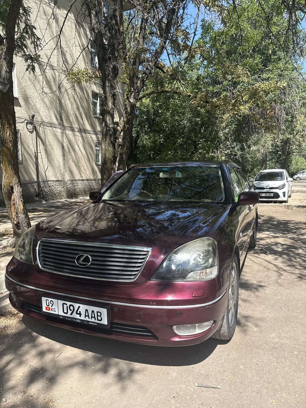 Lexus LS