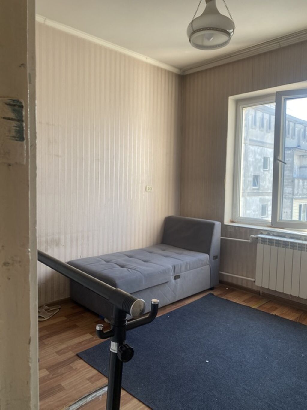 Комнатага бир бала алабыз эки бала болуп жашашат квартира состояние: фото 2