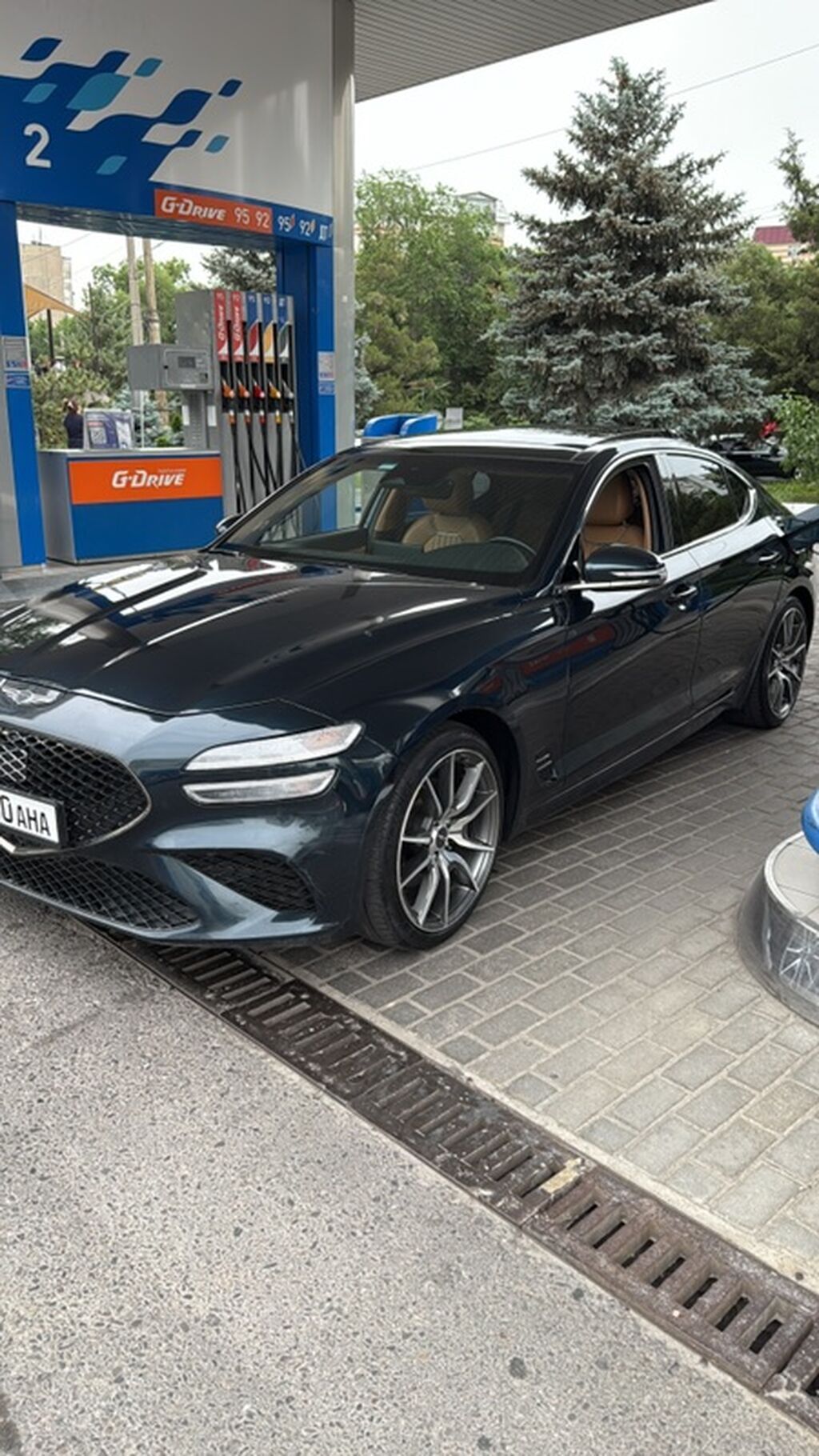 Hyundai Genesis