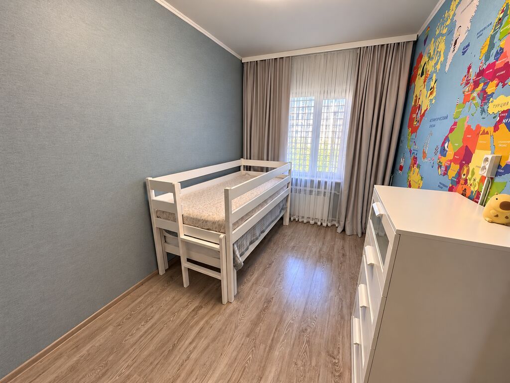 4 комнаты, 81 м², Дордой Плаза ТРЦ 105 серия, 6 этаж, Евроремонт: фото 4