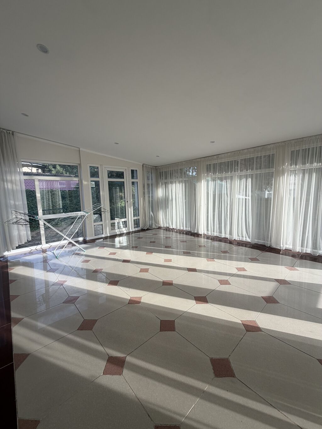 350 м², 6 комнат, Ала-Арча 2 городок: фото 8