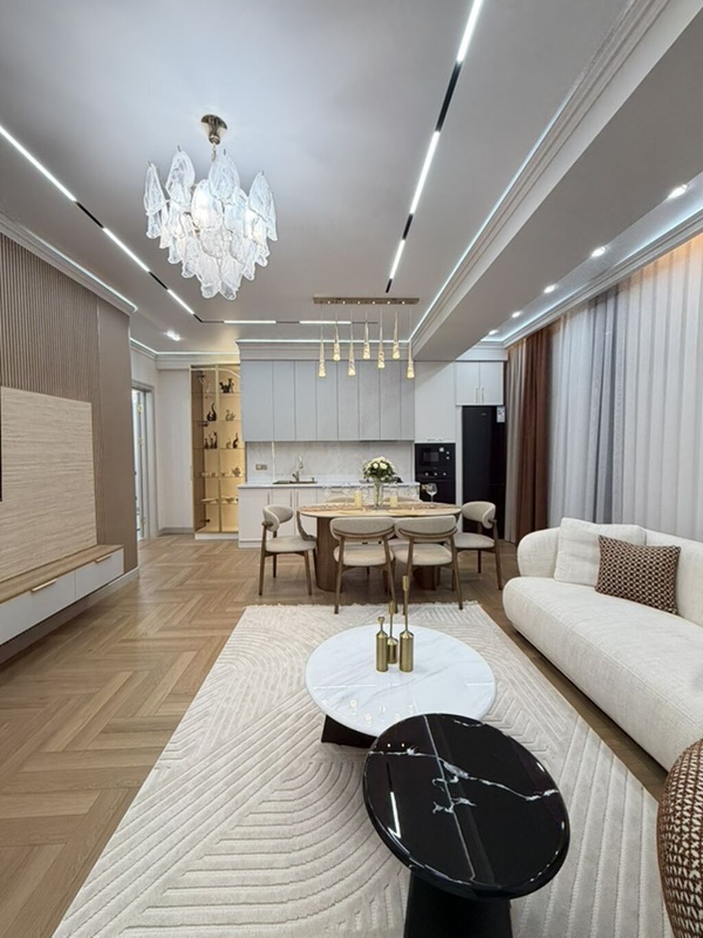 3 комнаты, 80 м², Асанбай мкр Элитка, 10 этаж, Дизайнерский ремонт: фото 2