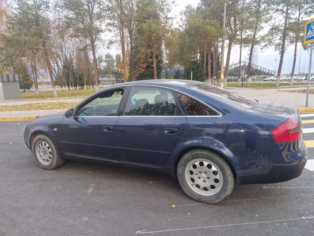 Audi A6: 2000 г., 2.4 л, Механика, Бензин, Седан: фото 5