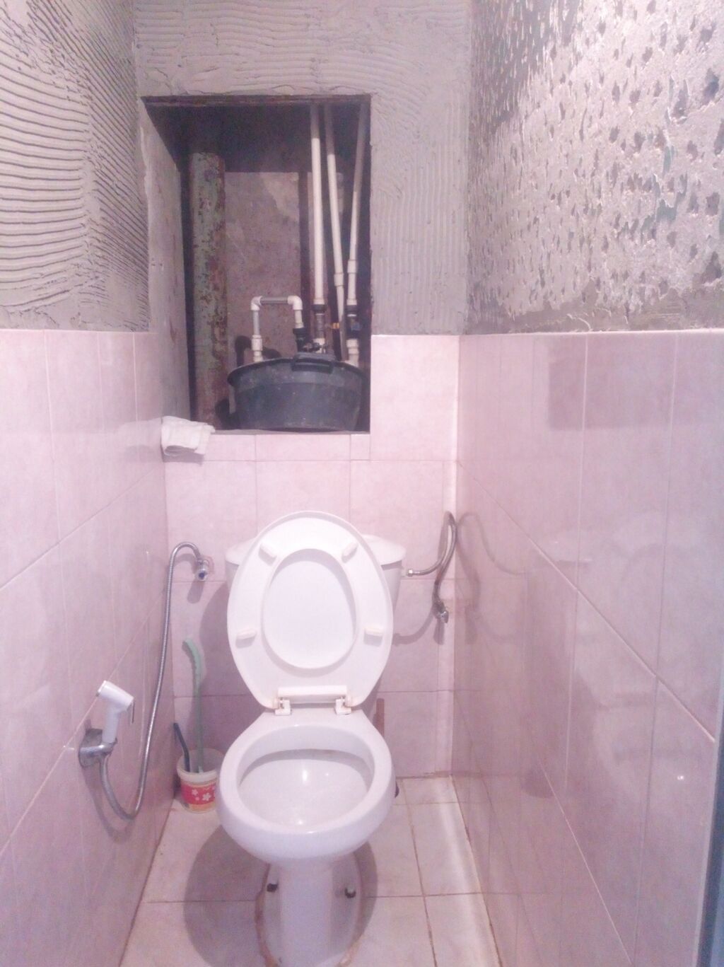 Bakı, Bakıxanov qəs., 5 otaqlı, Köhnə tikili, m. Neftçilər, 100 kv. m