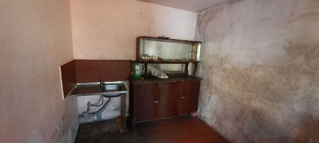 Satışa geniş həyətyanı sahəyə malik təsərrüfat tipli obyekt təqdim