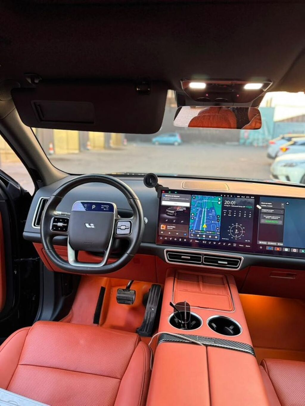 Lixiang L9: 2023 г., 1.5 л, Автомат, Электромобиль, Кроссовер: фото 5