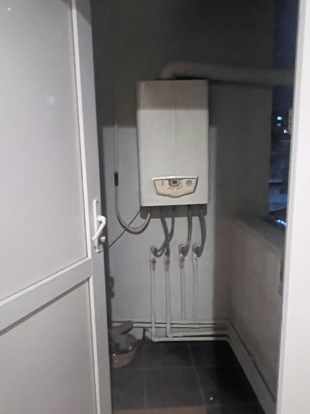 Bakı, Əhmədli, 3 otaqlı, Köhnə tikili, m. Əhmədli, 80 kv. m