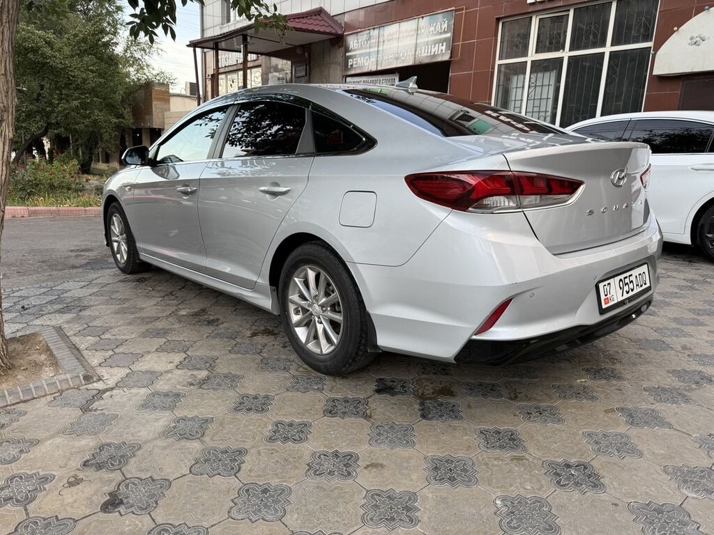 Hyundai Sonata: 2018 г., 2 л, Автомат, Газ, Седан: фото 2
