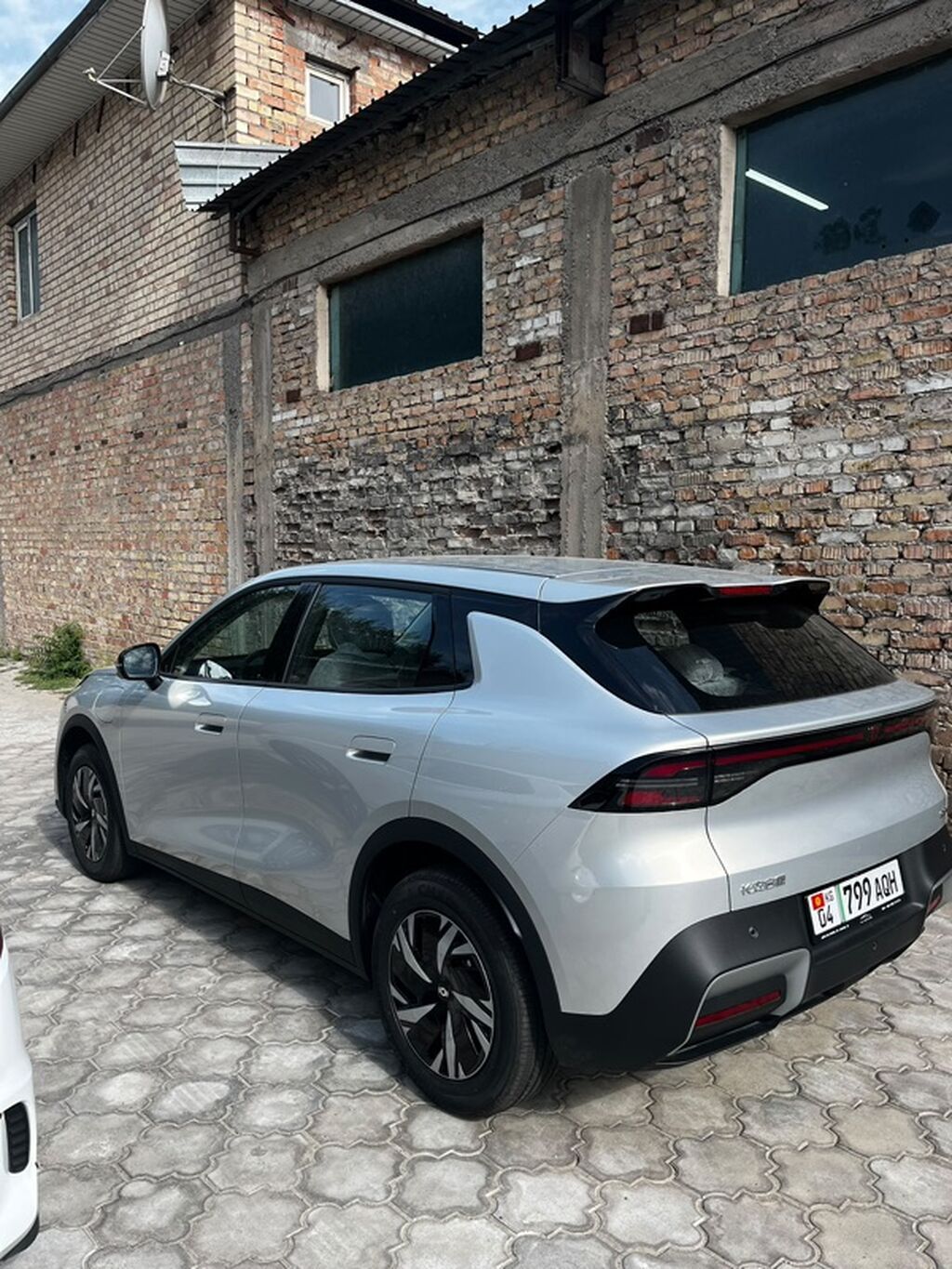 Changan Qiyuan Q05: 2026 г., Автомат, Электромобиль, Кроссовер: фото 3