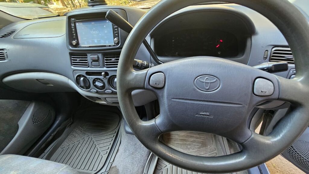 Toyota Raum: 1999 г., 1.5 л, Автомат, Бензин, Минивэн: фото 6