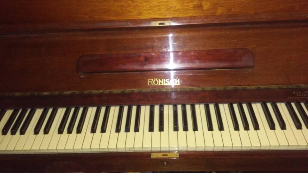 Nemeckoe Koncertnoe Pianino 2960g Vypuska V Otlichnom Sostoyanii Za 300 Usd V Bishkek Pianino Fortepiano Na Lalafo Tj
