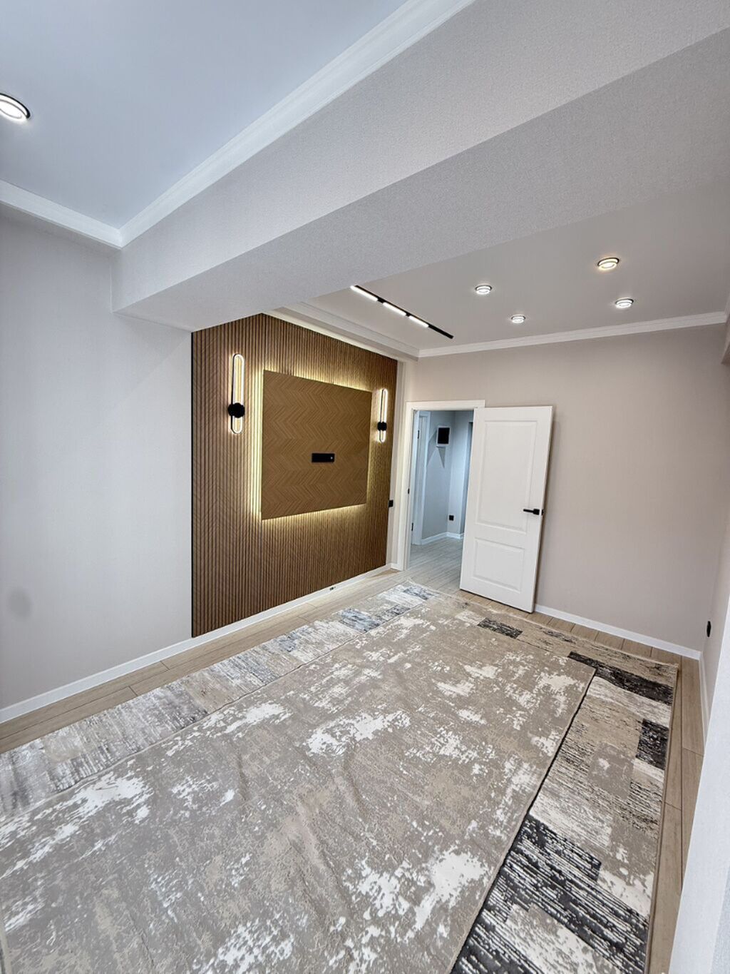 1 комната, 37 м², АЮ Гранд Элитка, 9 этаж, Евроремонт: фото 1