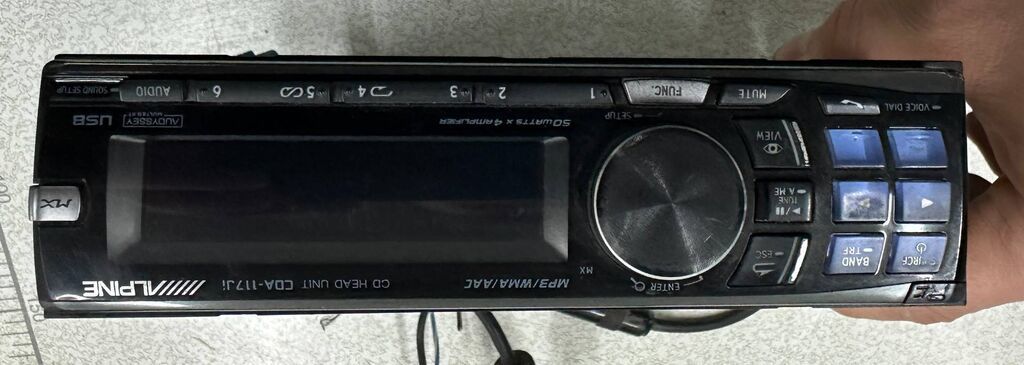 Продам комплект музыки для машины Автомагнитола Alpine CDA-117Ri: фото 1
