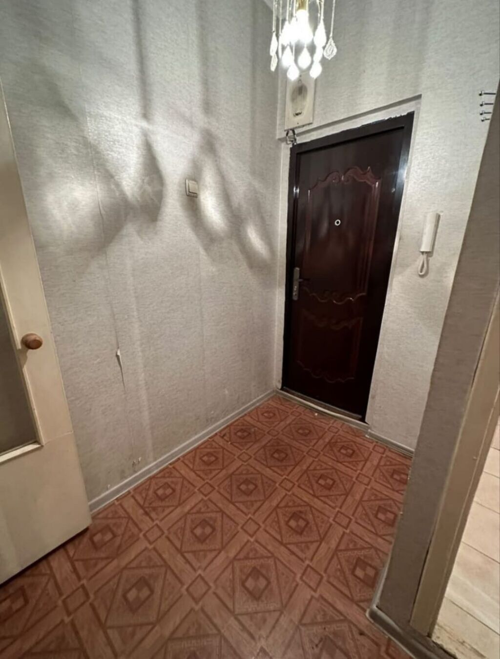 1 комната, 35 м², Аламедин-1 мкр 105 серия, 2 этаж, Старый ремонт: фото 5