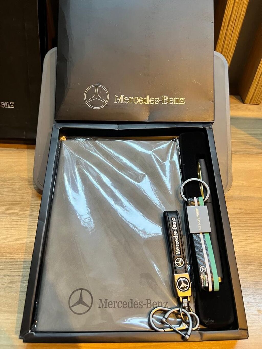 Подарочный набор для любителей Mercedes . В комплекте блокнот, ручка: фото 8