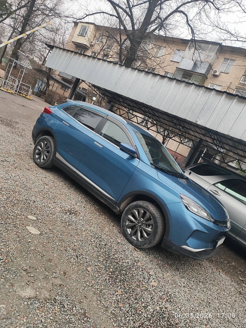 BYD E5: 2020 г., Электромобиль, Кроссовер: фото 2
