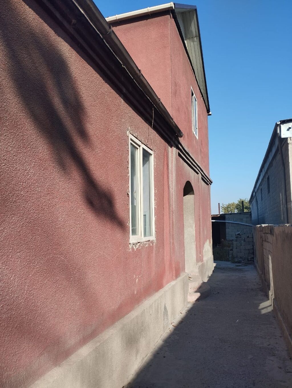 4 комнаты, 185 м², 7 соток, Бишкек, Маевка с. Собственник: фото 5