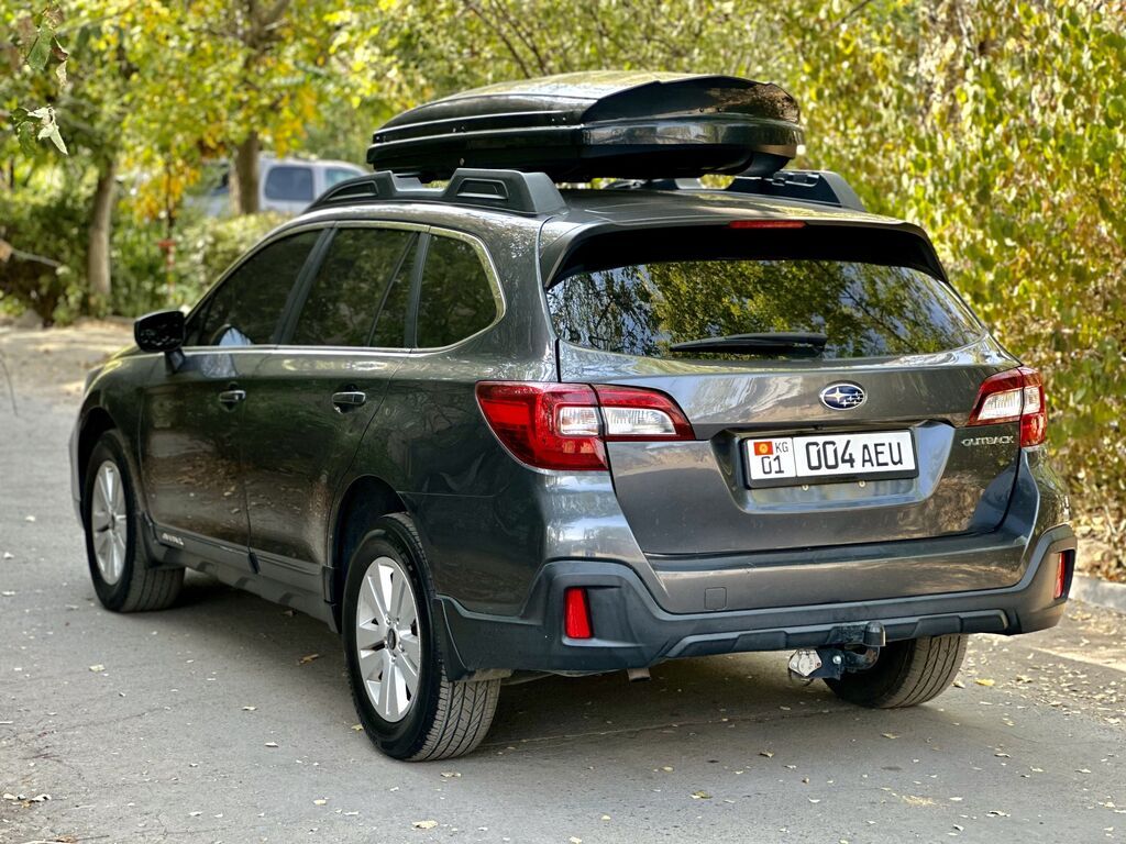 Subaru Outback: 2018 г., 2.5 л, Автомат, Бензин, Универсал: фото 3
