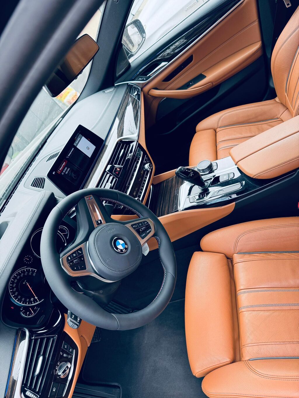 BMW 5 series: 2017 г., 3 л, Автомат, Бензин, Седан — фото 3