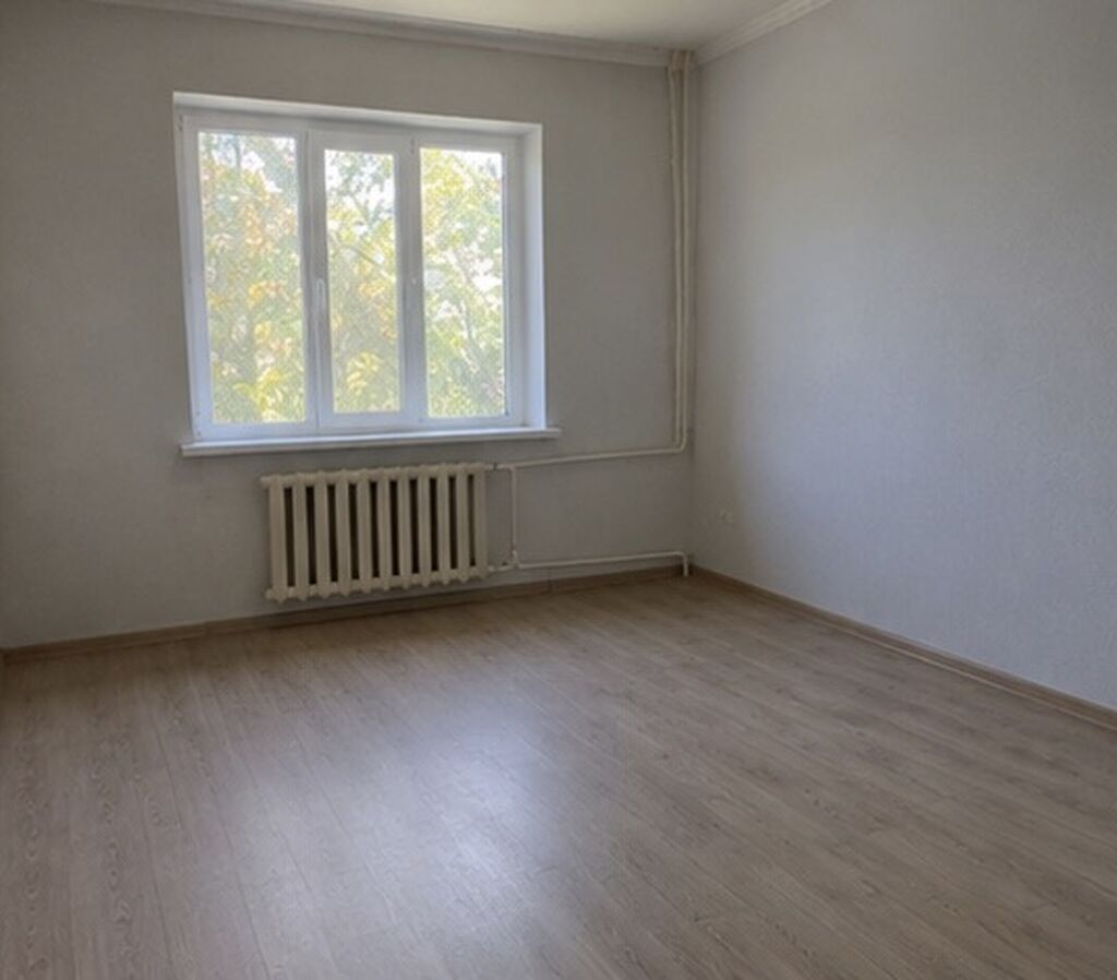 2 комнаты, 44 м², 104 серия, 1 этаж, Старый ремонт: фото 5
