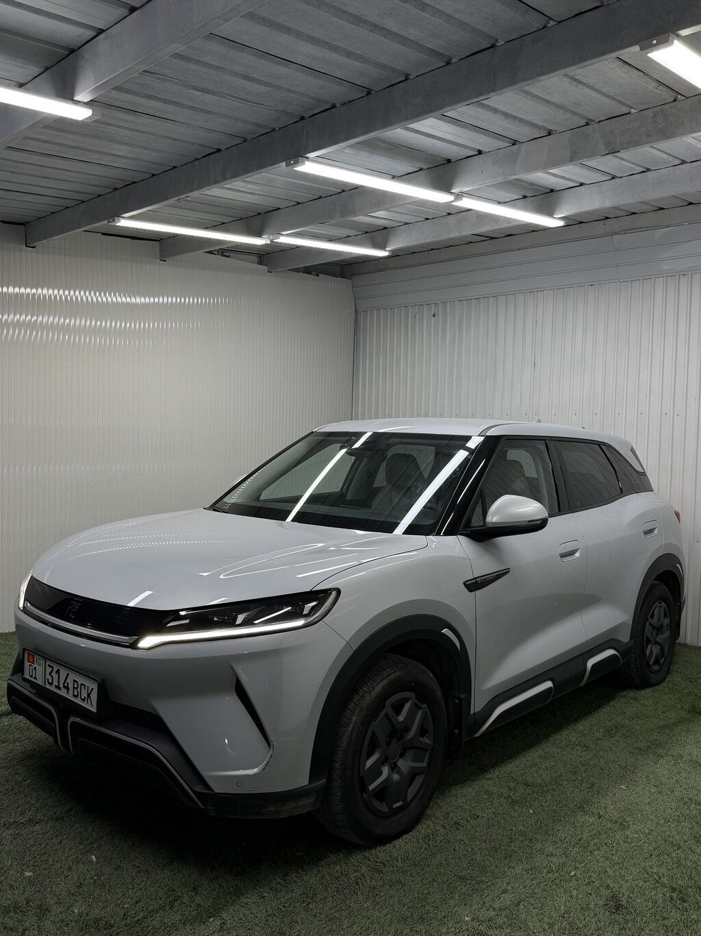 BYD Yuan: 2024 г., 0.1 л, Автомат, Электромобиль, Кроссовер: фото 2