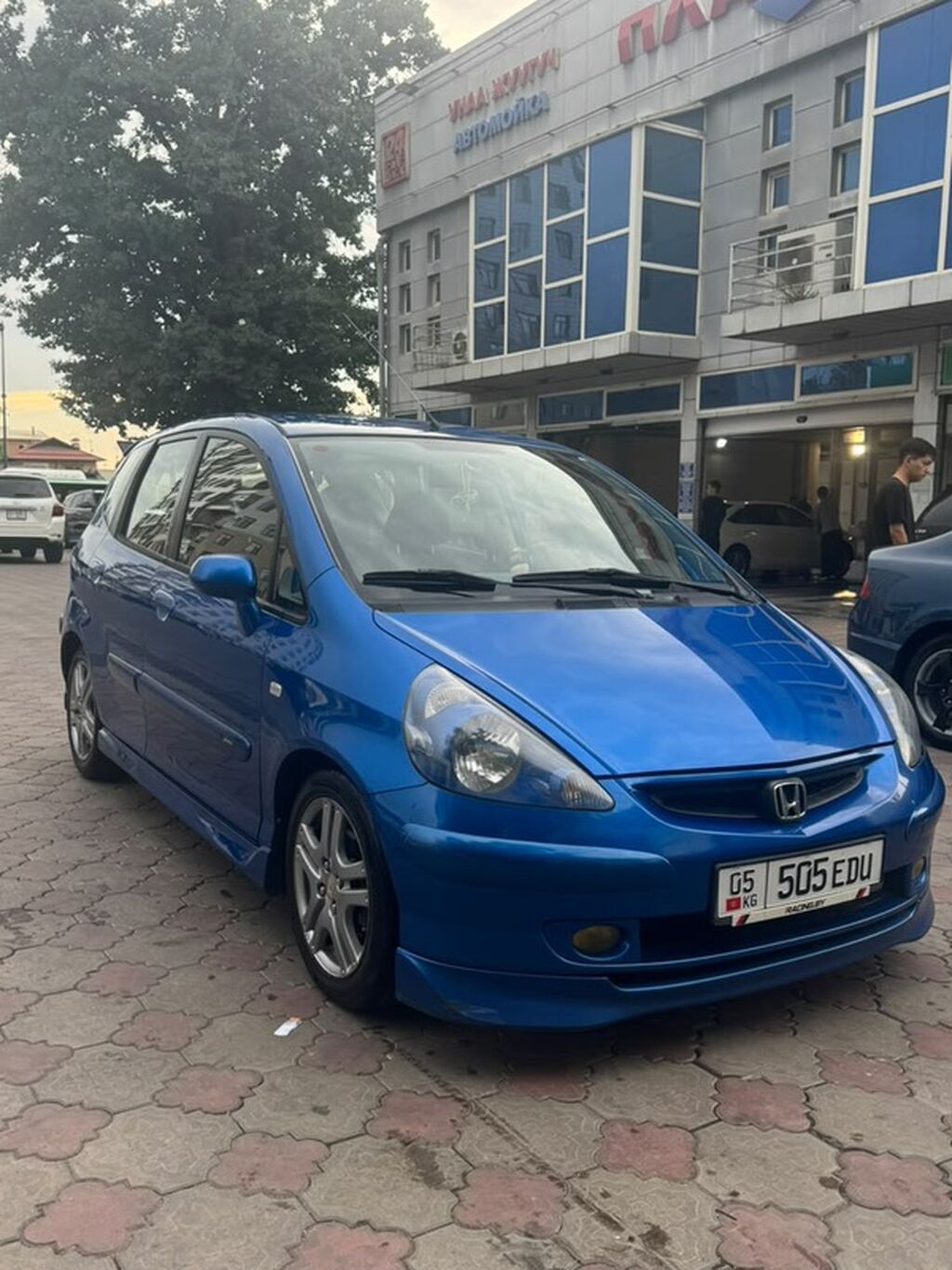 Honda Fit: 2004 г., Бензин, Хэтчбэк — фото 4